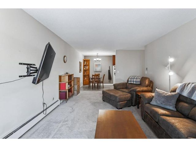 181 Little Canada Road #334, Little Canada, MN 55117