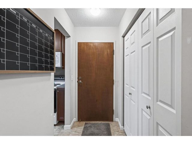181 Little Canada Road #334, Little Canada, MN 55117