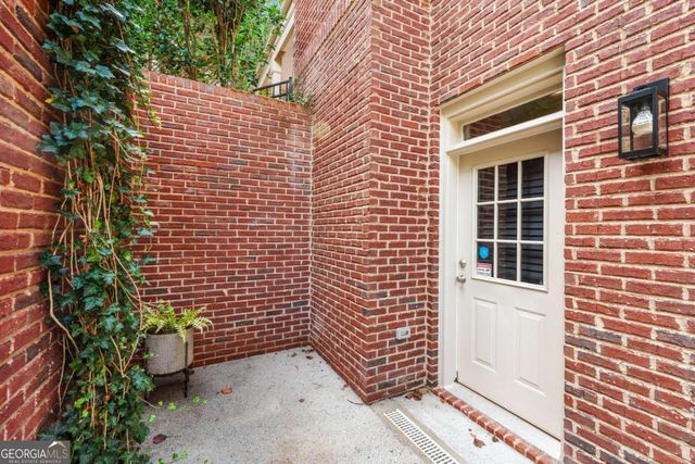 3163 Windsor Lake Drive NE, Atlanta, GA 30319