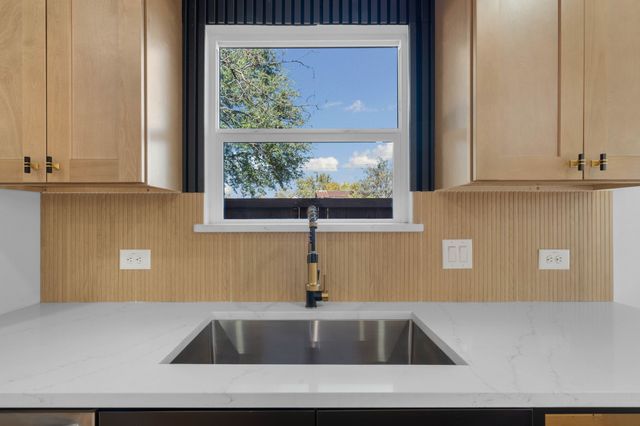 3937 Hancock Street, Dallas, TX 75210