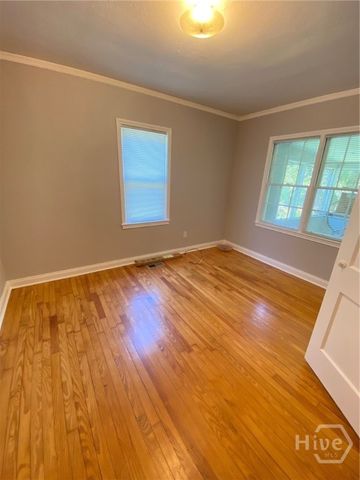 2219 E 40th Street, Savannah, GA 31404