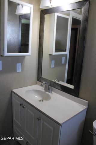 3145 RED SAILS Drive, El Paso, TX 79936