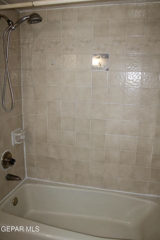 3145 RED SAILS Drive, El Paso, TX 79936