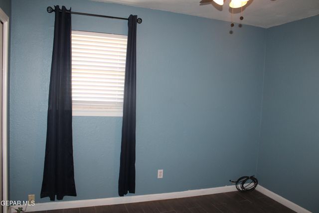 3145 RED SAILS Drive, El Paso, TX 79936