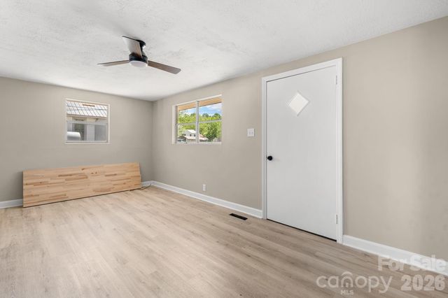 508 South Avenue SW, Valdese, NC 28690