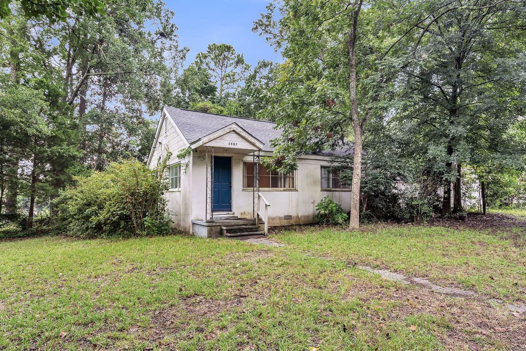 1507 Sumner Avenue, North Charleston, SC 29406