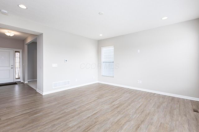 6781 Dulles Drive, Powell, OH 43065