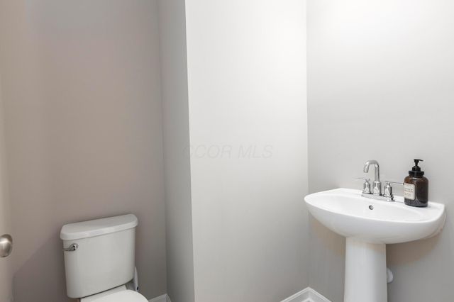 6781 Dulles Drive, Powell, OH 43065