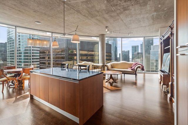600 N Fairbanks Court 3501, Chicago, IL 60611