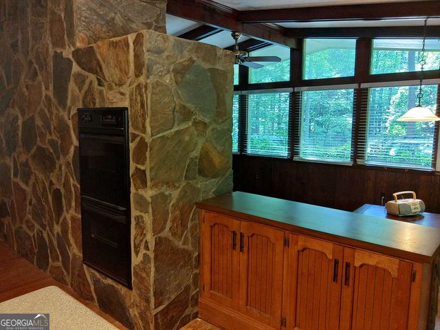 205 Avon Drive, Fayetteville, GA 30215
