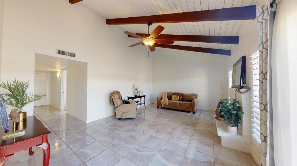 Image 9 of property listing at 317 W Sierra Avenue # 124, Fresno, CA 93704