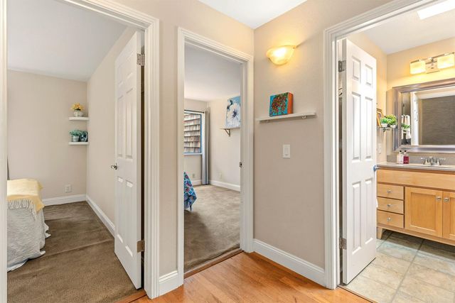 461 Dela Vina Avenue 205, Monterey, CA 93940