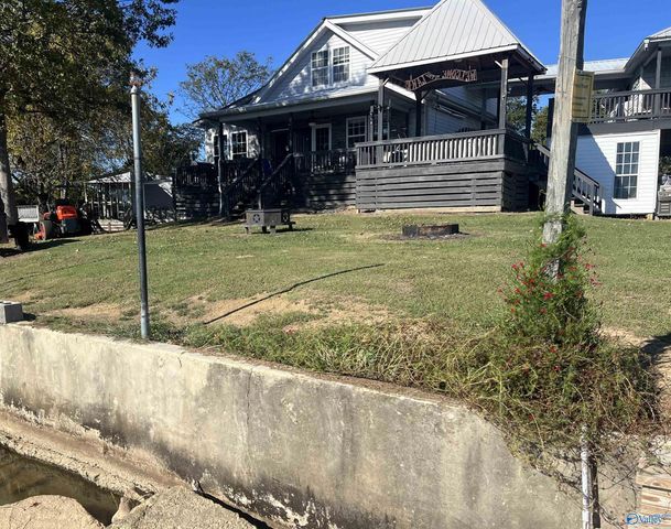 2835 Moneys Bend Road, Cedar Bluff, AL 35959