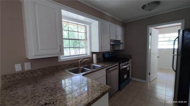 1628 SUSEK Drive, Pineville, LA 71360
