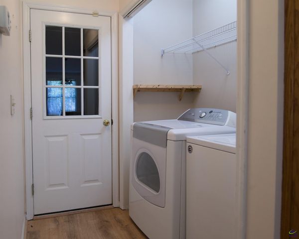 108 Shamrock Court, Bonaire, GA 31005