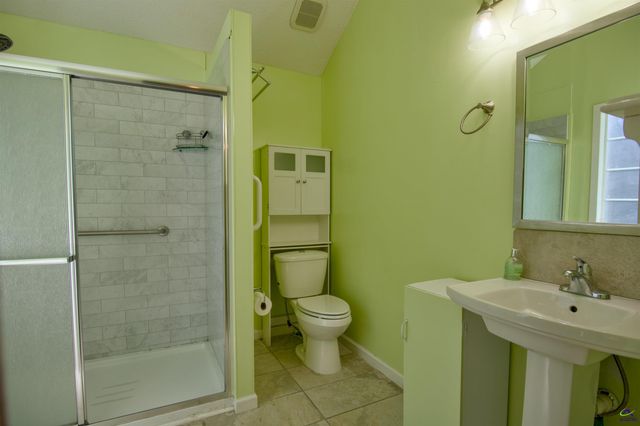108 Shamrock Court, Bonaire, GA 31005