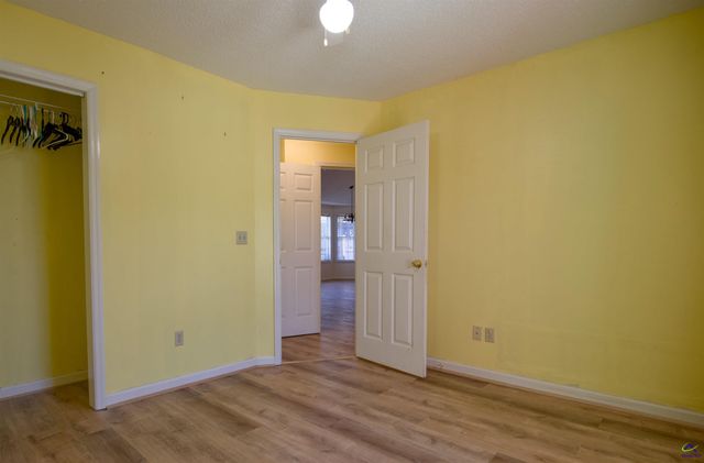 108 Shamrock Court, Bonaire, GA 31005