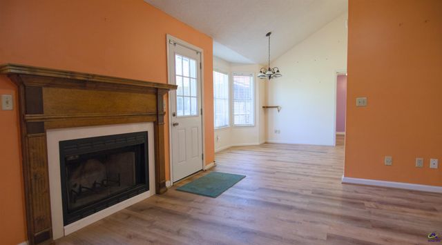 108 Shamrock Court, Bonaire, GA 31005