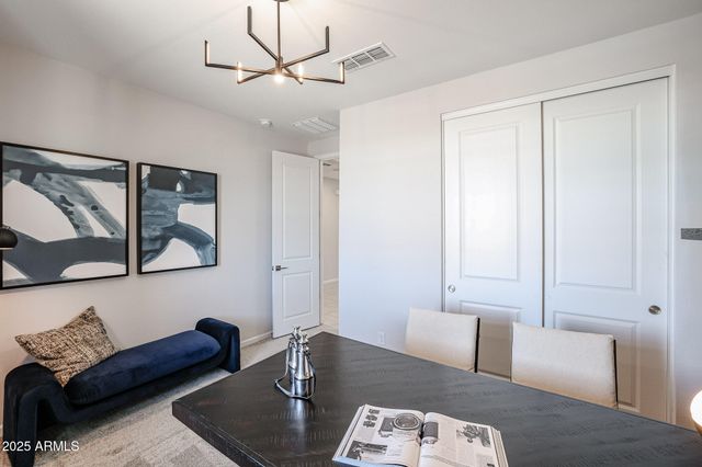 23071 W POTTER Drive, Surprise, AZ 85387