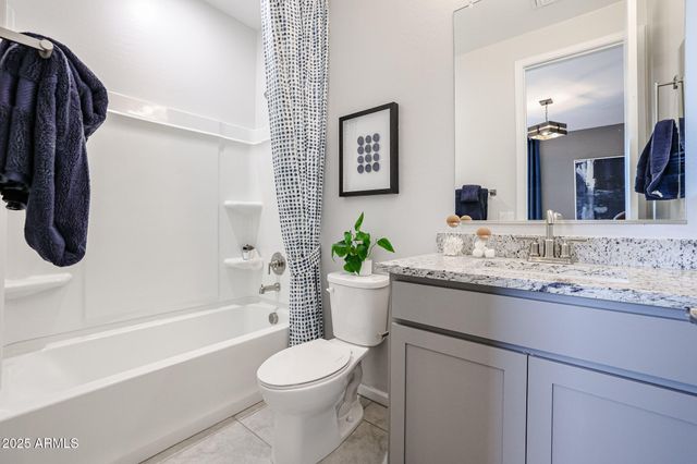 23071 W POTTER Drive, Surprise, AZ 85387