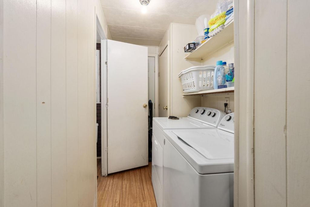 Image 21 of property listing at 35255 Auberry Road, Auberry, CA 93602