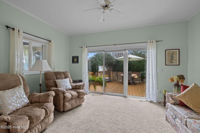 9804 Clarendon Drive, Emerald Isle, NC 28594