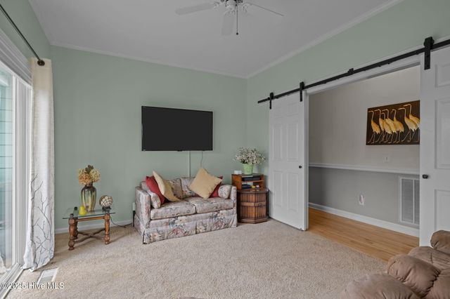 9804 Clarendon Drive, Emerald Isle, NC 28594