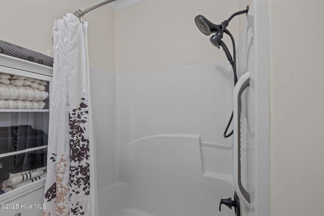 9804 Clarendon Drive, Emerald Isle, NC 28594