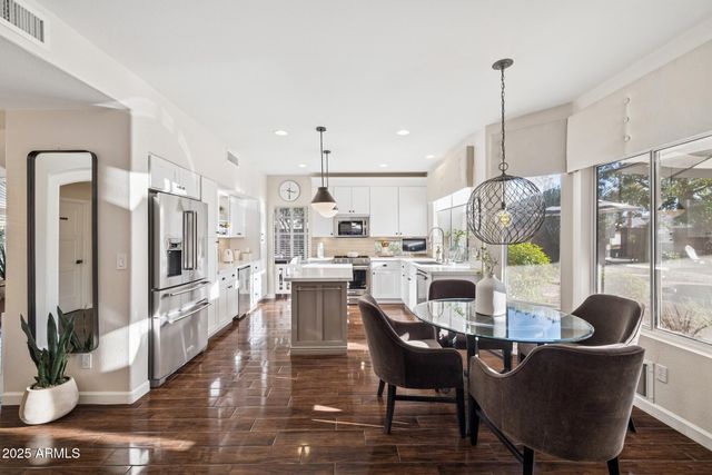 14268 S 12th Place, Phoenix, AZ 85048