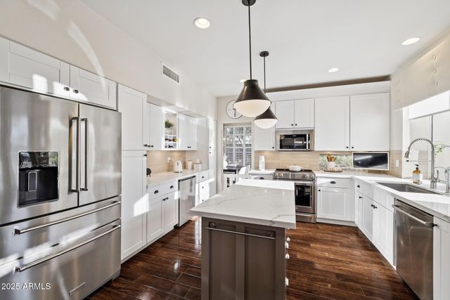 14268 S 12th Place, Phoenix, AZ 85048