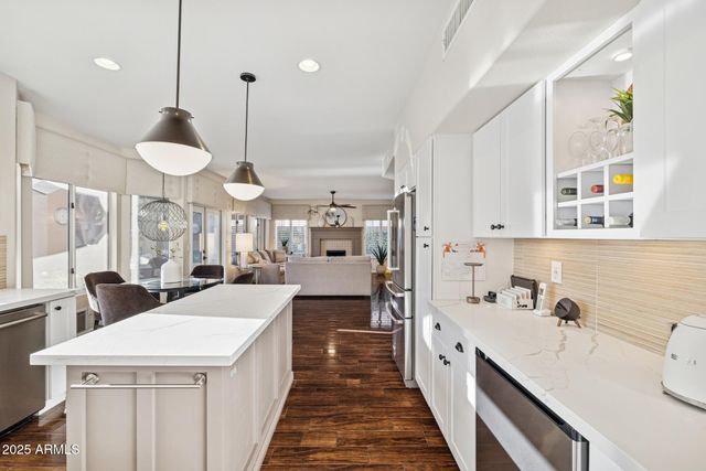 14268 S 12th Place, Phoenix, AZ 85048