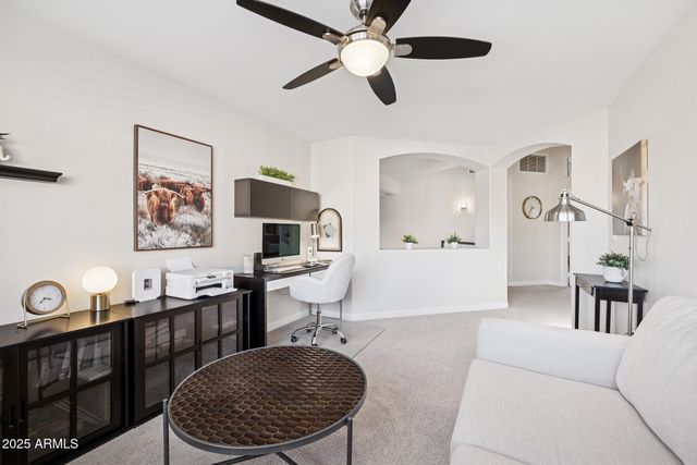 14268 S 12th Place, Phoenix, AZ 85048