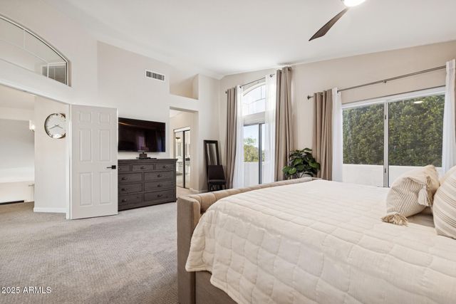 14268 S 12th Place, Phoenix, AZ 85048