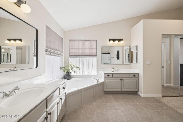 14268 S 12th Place, Phoenix, AZ 85048