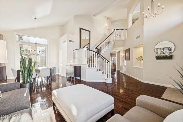 14268 S 12th Place, Phoenix, AZ 85048