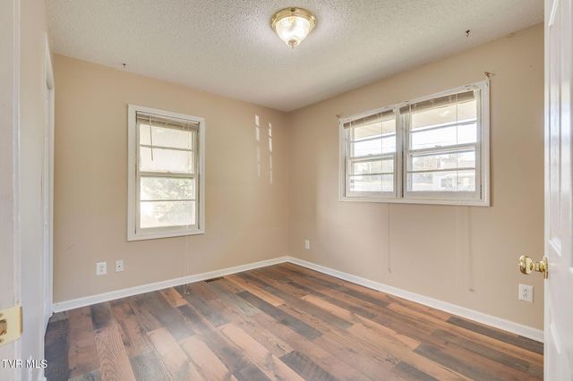 111 West E Street, Elizabethton, TN 37643