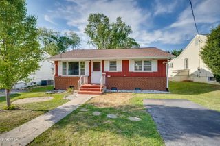 111 West E Street, Elizabethton, TN 37643