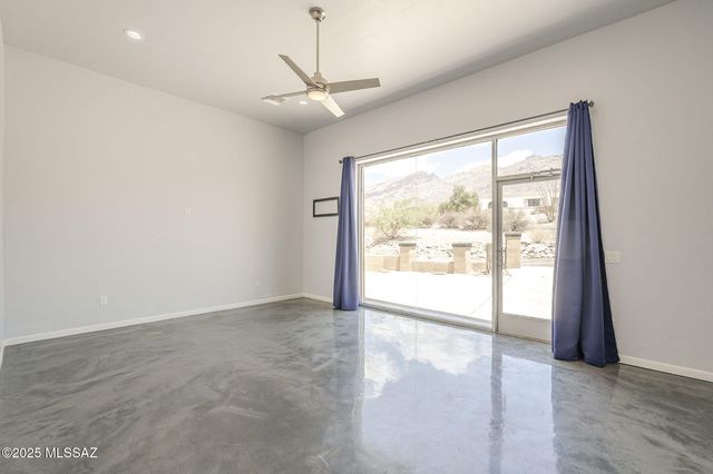 6060 N Camino Almonte, Tucson, AZ 85718