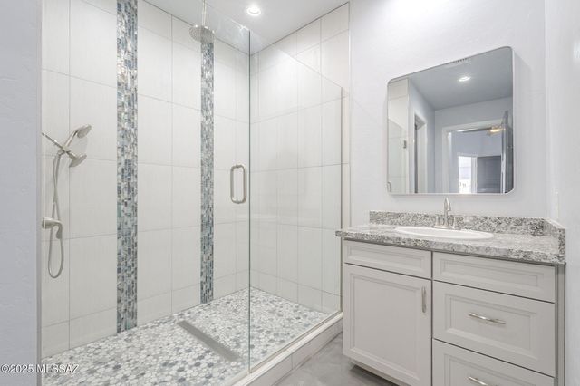 6060 N Camino Almonte, Tucson, AZ 85718