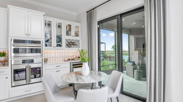 13640 SW Shinnecock Drive, Port St. Lucie, FL 34987
