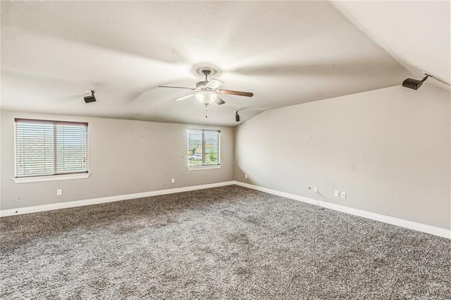 1117 Samantha Lane, Moore, OK 73160