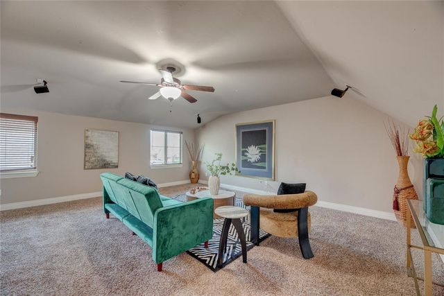 1117 Samantha Lane, Moore, OK 73160
