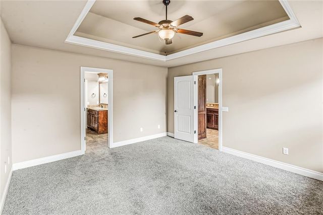 1117 Samantha Lane, Moore, OK 73160
