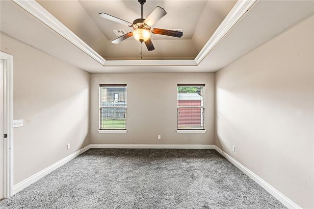 1117 Samantha Lane, Moore, OK 73160