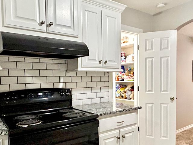 1106 Fairway Dr., Longview, TX 75604