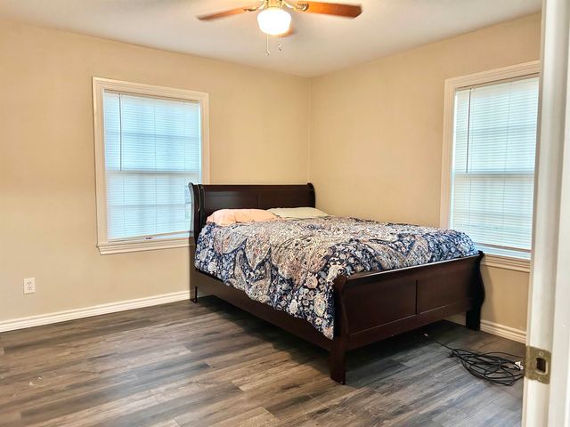 1106 Fairway Dr., Longview, TX 75604