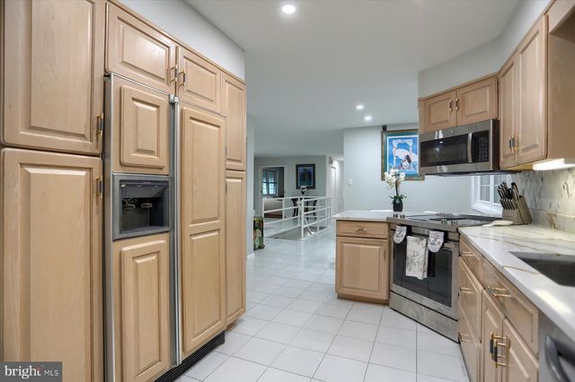 10902 BARONET RD, Owings Mills, MD 21117