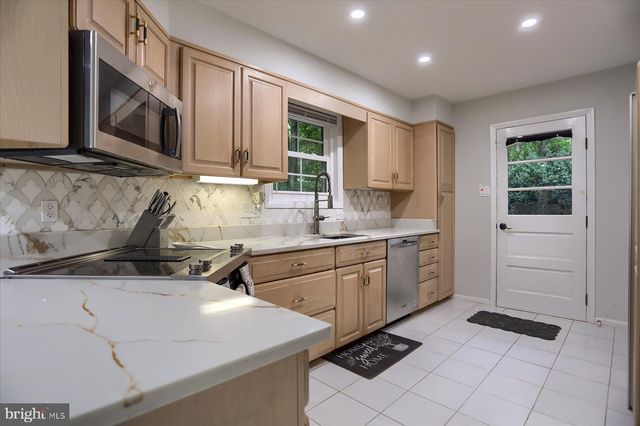 10902 BARONET RD, Owings Mills, MD 21117