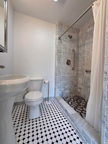 10116 Goshen Road, Fort Wayne, IN 46818