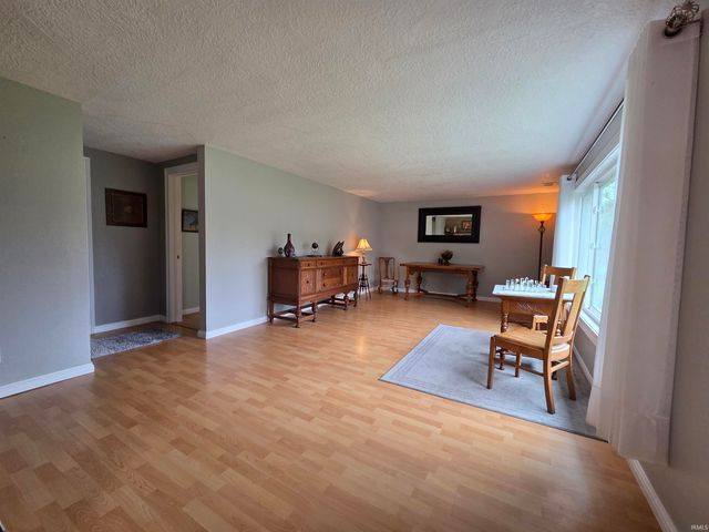 10116 Goshen Road, Fort Wayne, IN 46818